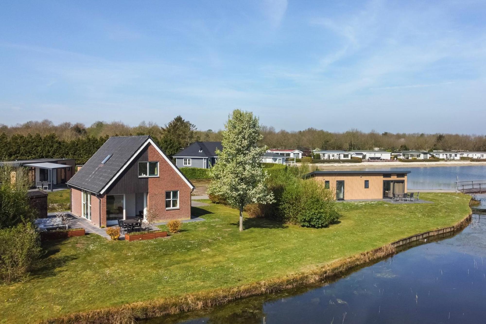 Recreatiepark De Tien Heugten Schoonloo Bagian luar foto
